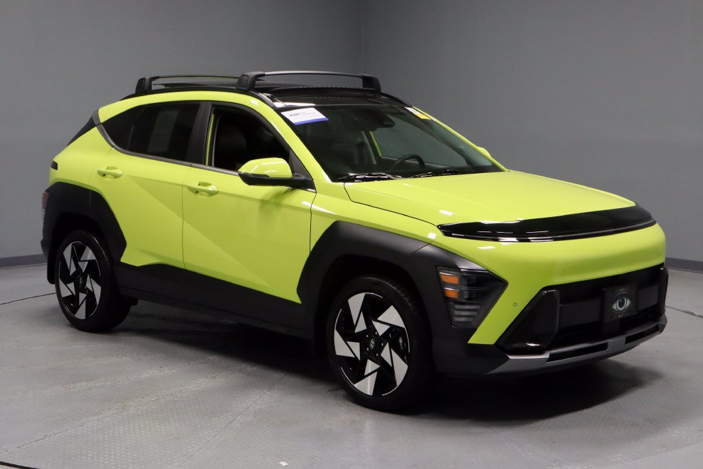 Used 2024 Hyundai Kona Limited AWD/4WD image 1