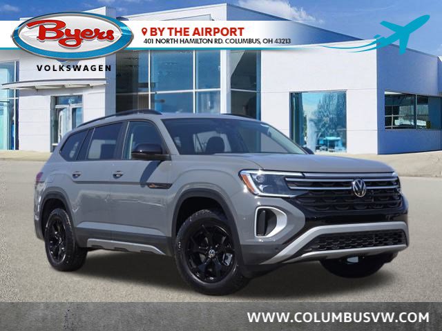 New 2025 Volkswagen Atlas Peak Edition SE image 1