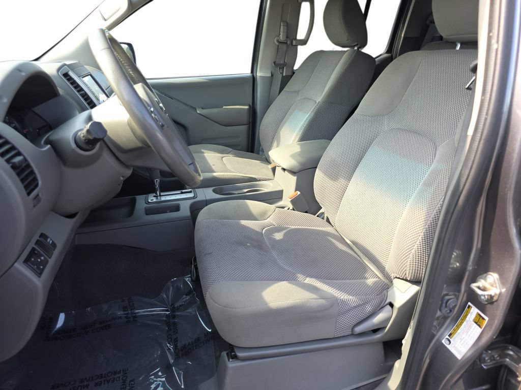 Used 2019 Nissan Frontier SV w/ Value Truck Package RWD image 15