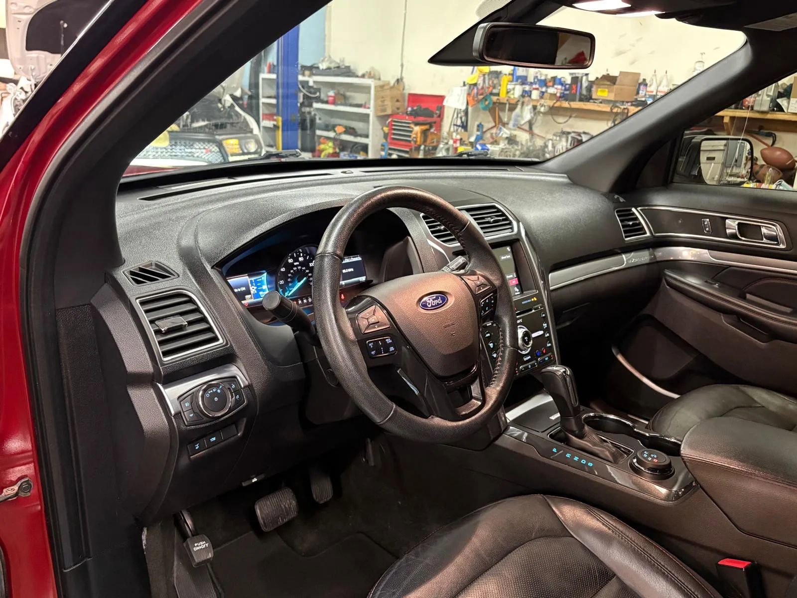 Used 2018 Ford Explorer Sport w/ Equipment Group 401A image 19
