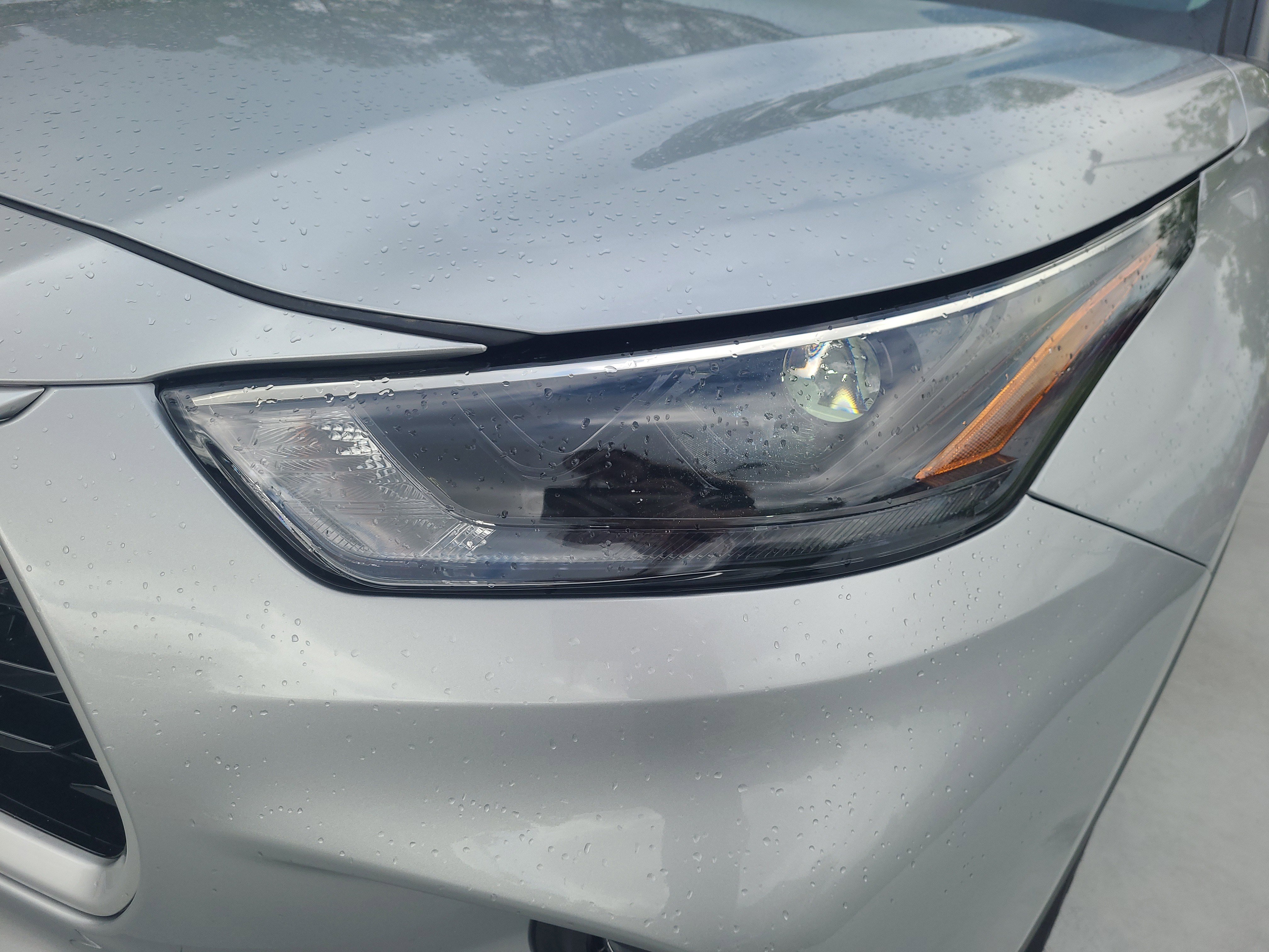 Used 2023 Toyota Highlander LE image 6