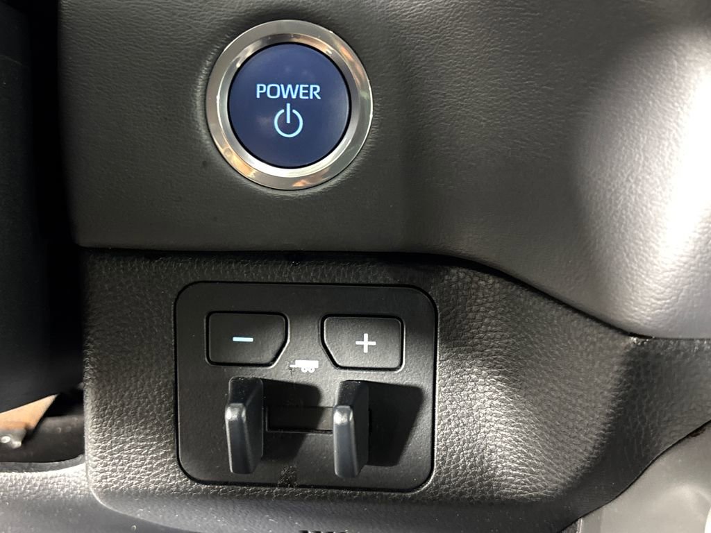 Used 2023 Toyota Sequoia Platinum image 24