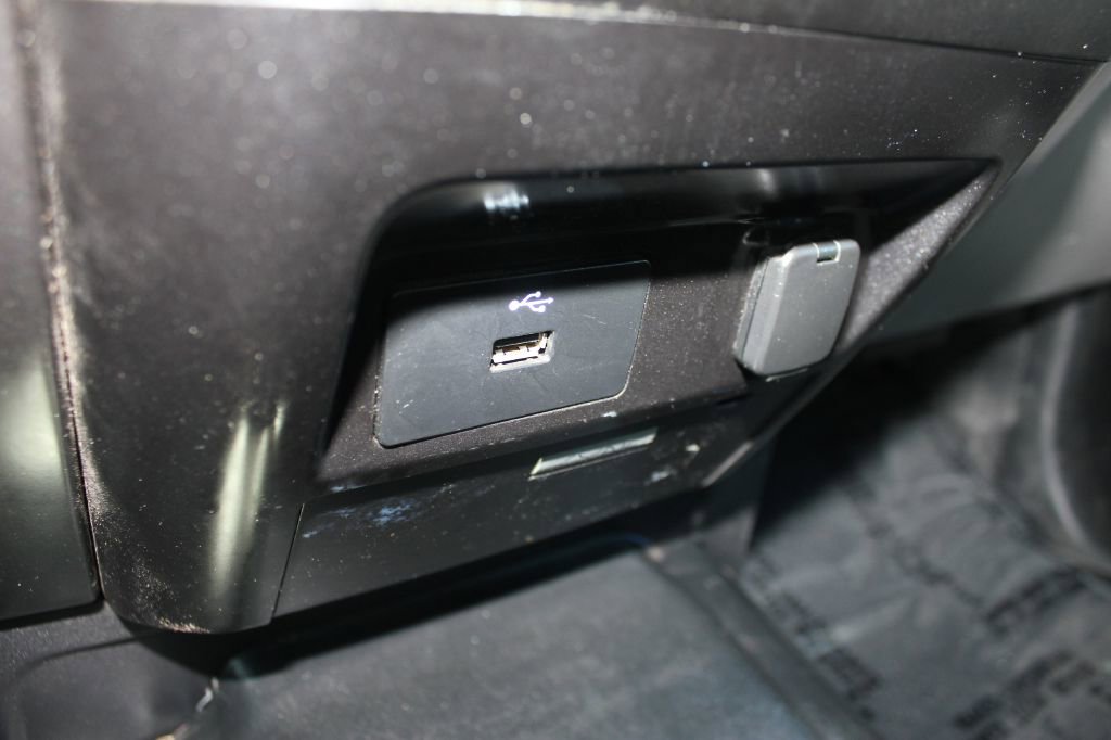 Used 2017 Ford F150 XLT w/ Trailer Tow Package image 22