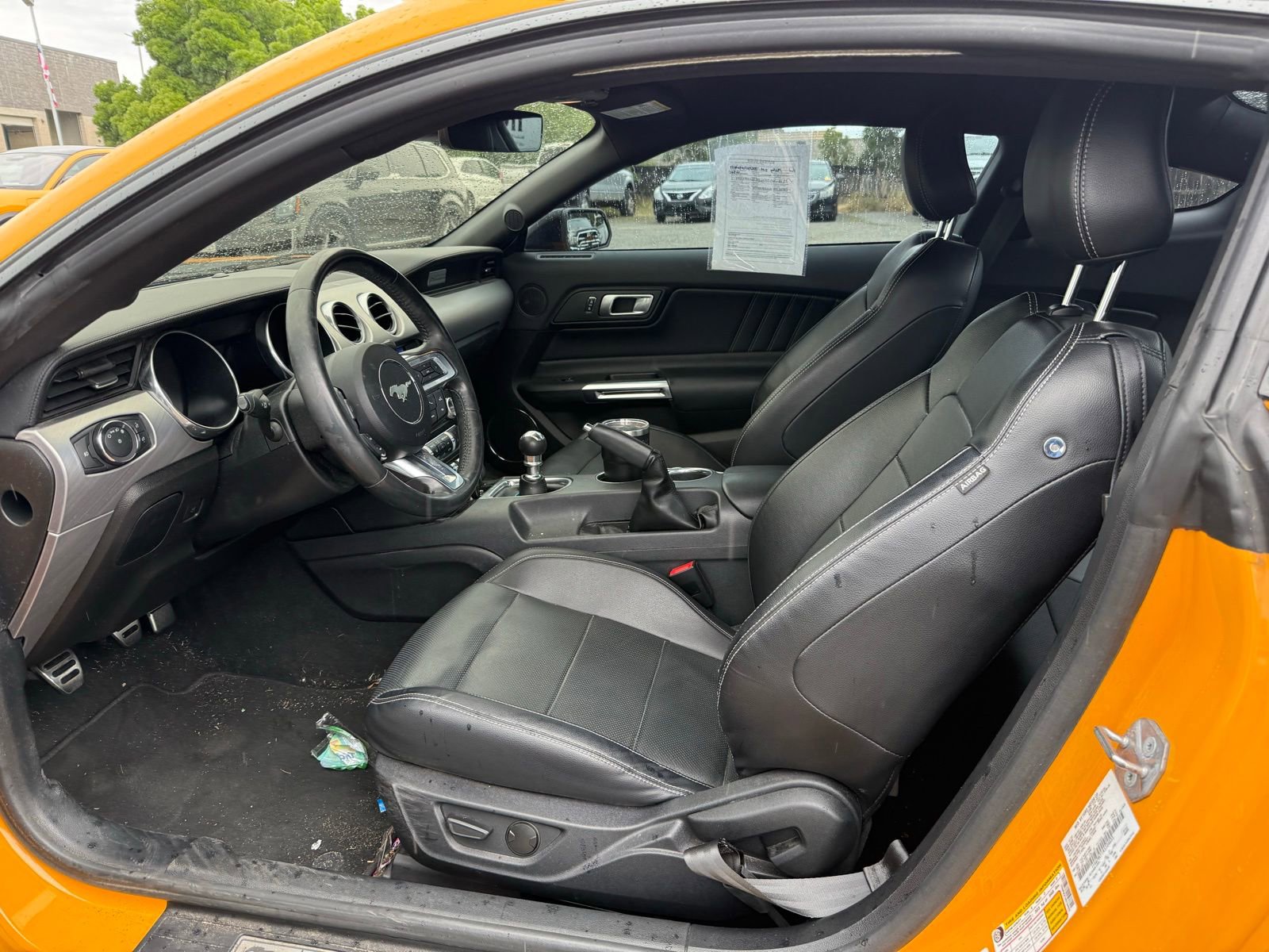 Used 2022 Ford Mustang GT Premium w/ Black Accent Package RWD image 11