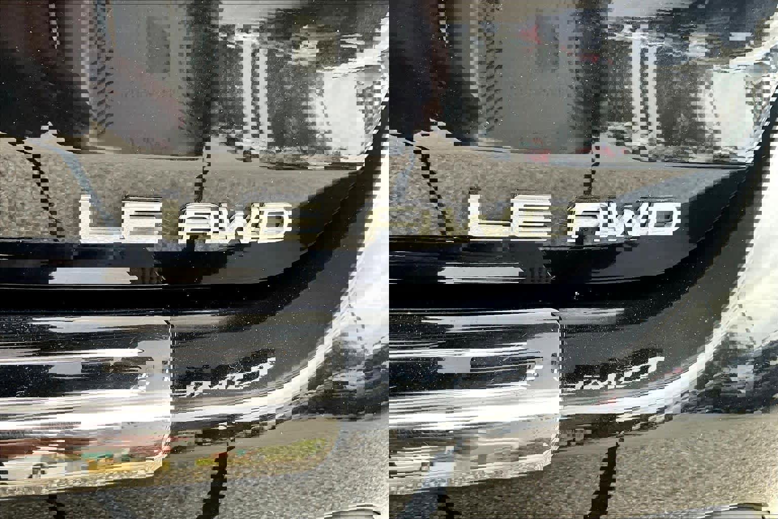 Used 2023 Toyota Highlander LE image 9