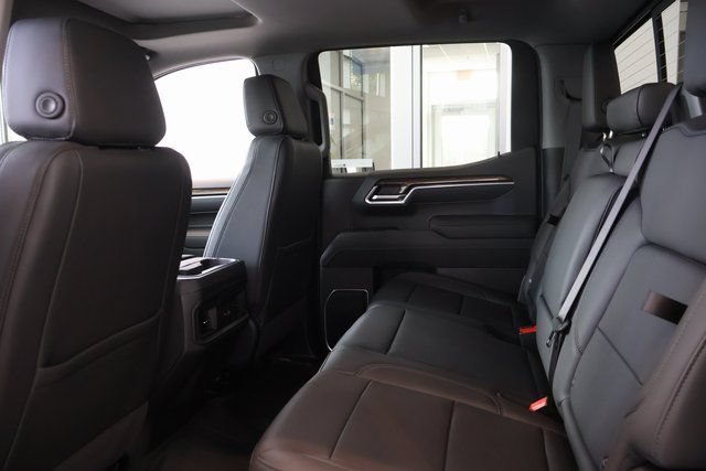 New 2026 Chevrolet Silverado 1500 RST AWD/4WD image 34