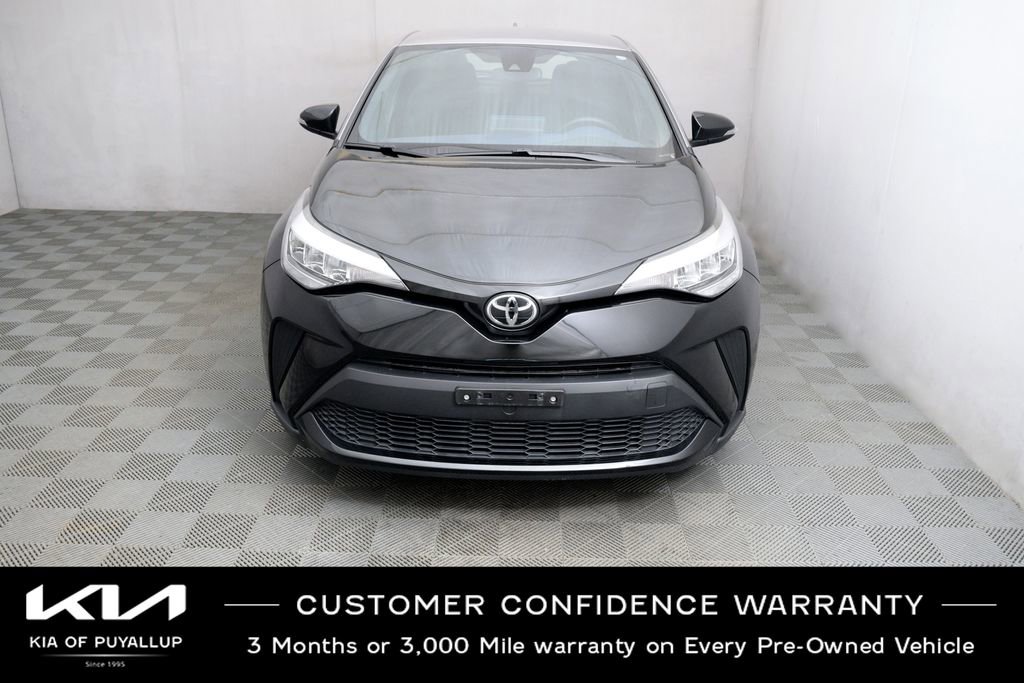 Used 2020 Toyota C-HR XLE FWD image 2