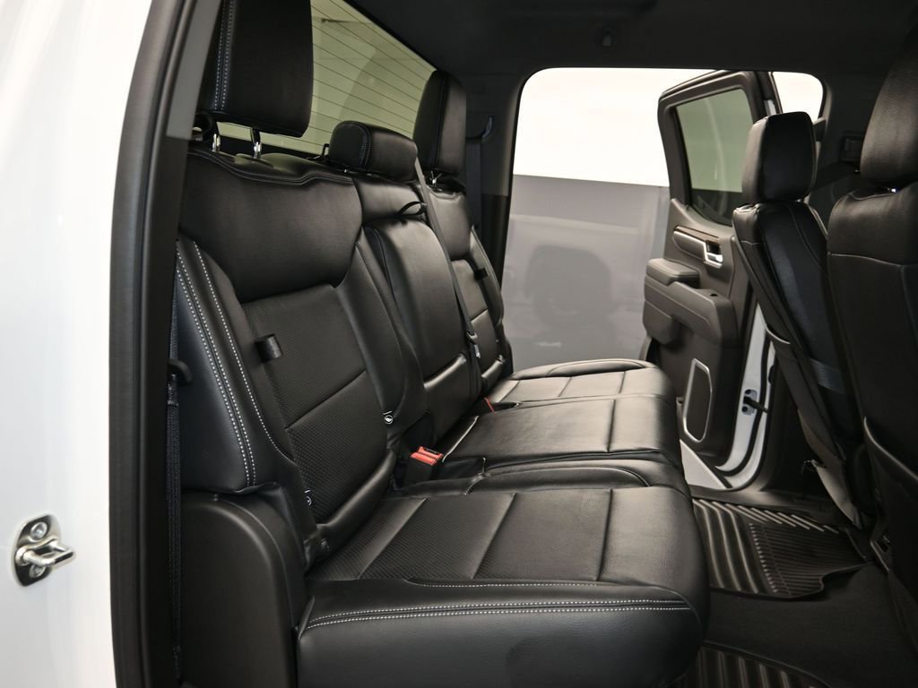 Certified 2025 GMC Sierra 1500 Elevation image 23