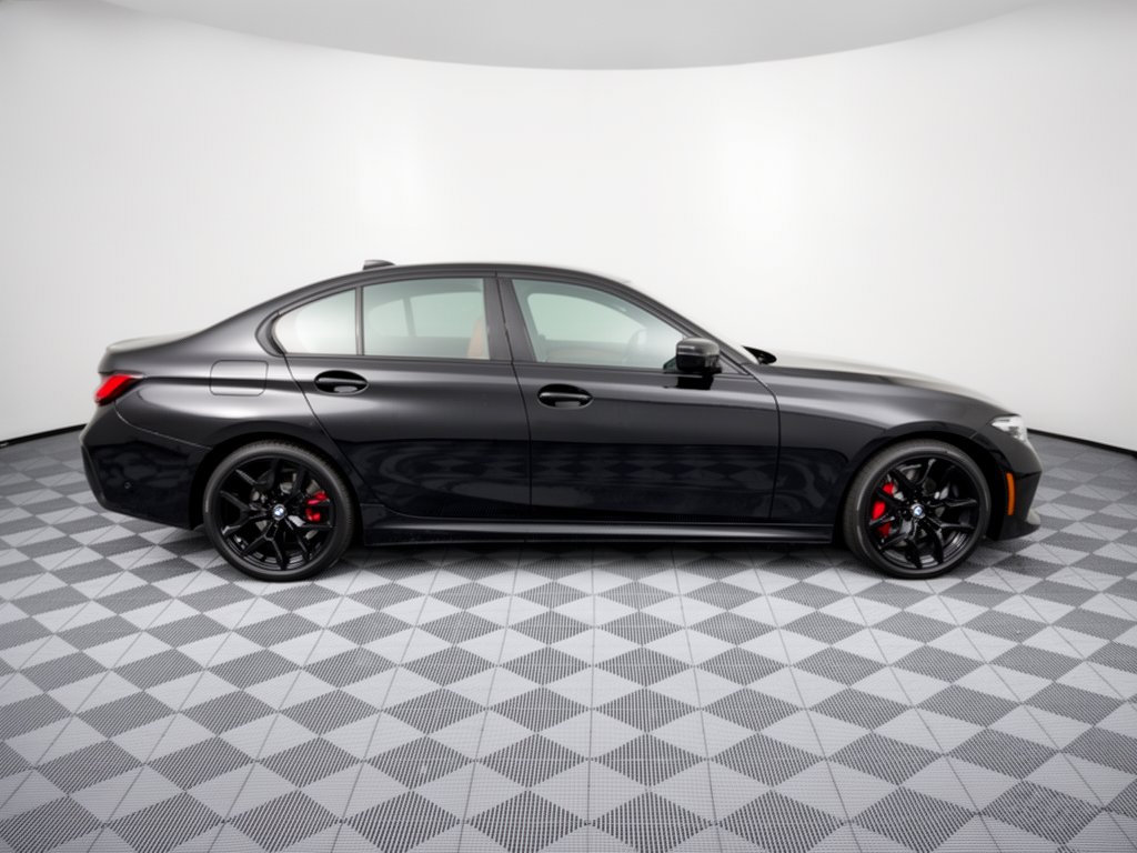 New 2026 BMW 330i xDrive Sedan w/ M Sport Package AWD/4WD image 8