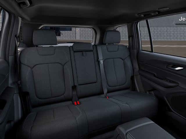 New 2027 Jeep Grand Cherokee Laredo X AWD/4WD image 15