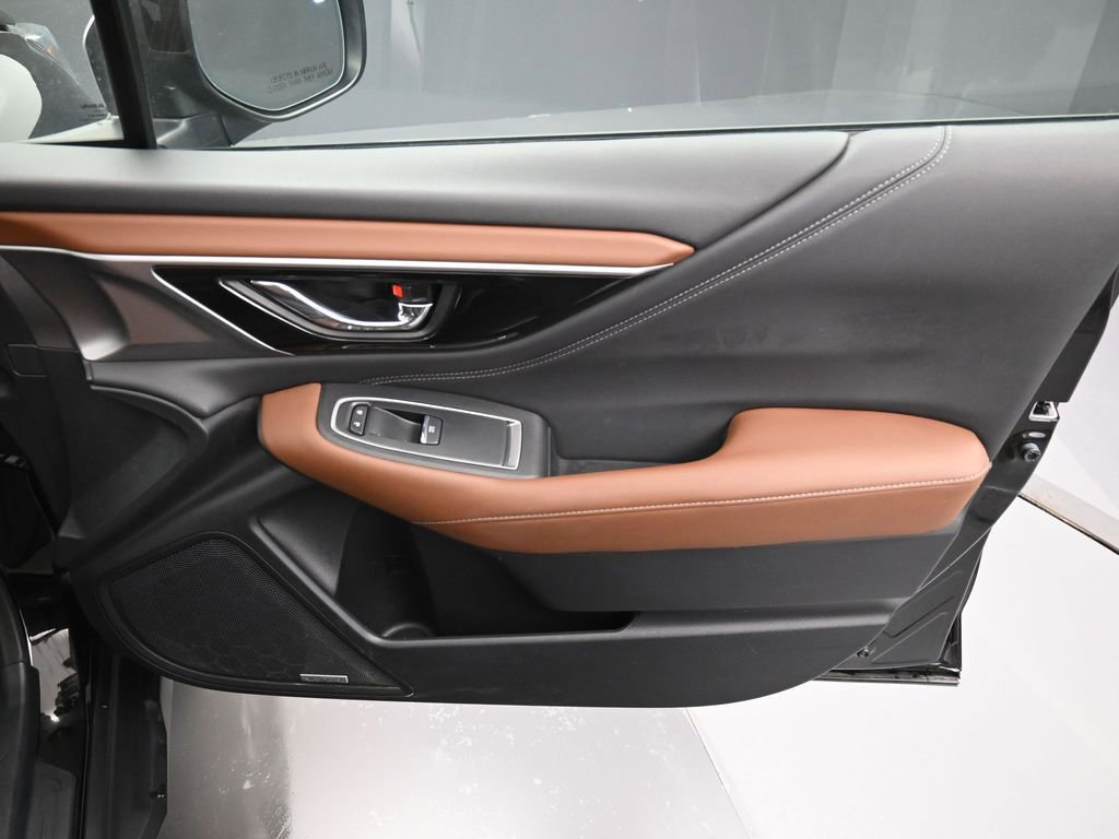 Used 2020 Subaru Outback Touring image 38