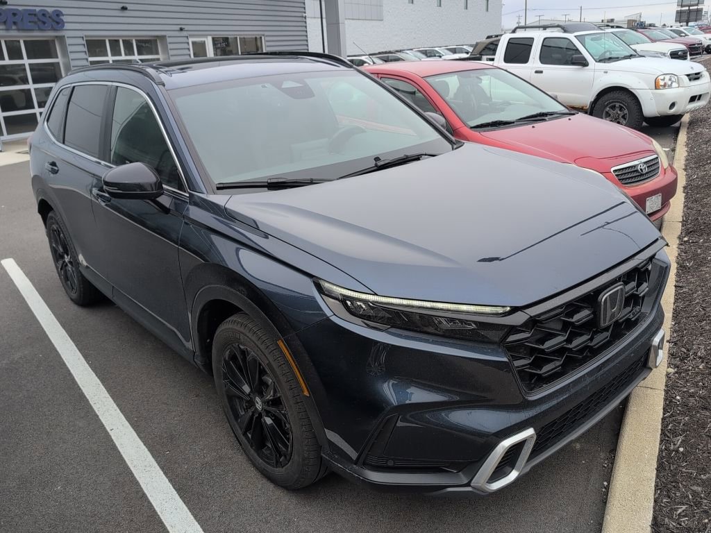 Used 2023 Honda CR-V Sport Touring image 5