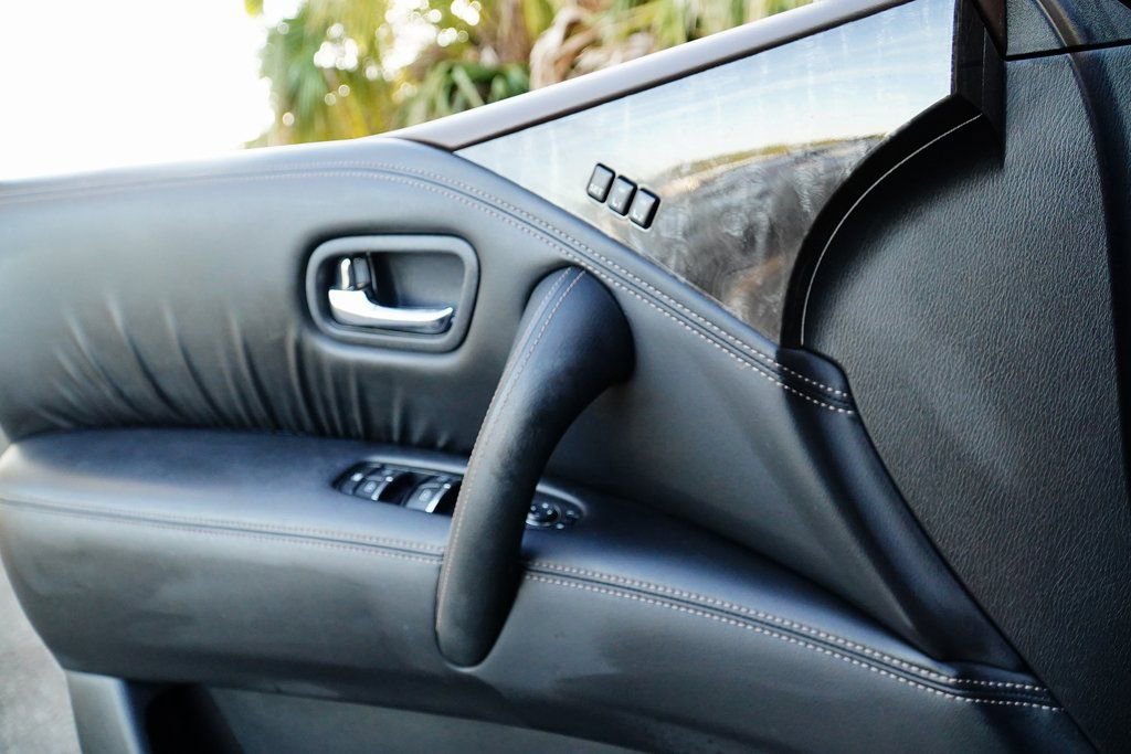 Used 2022 Nissan Armada Platinum w/ Captain's Chairs Package image 26