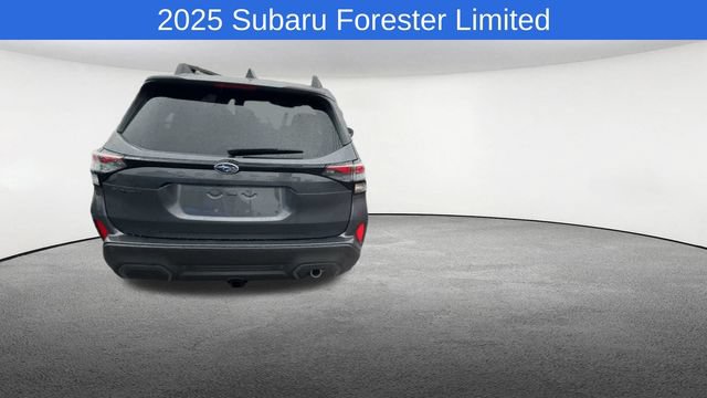 Used 2025 Subaru Forester Limited AWD/4WD image 9