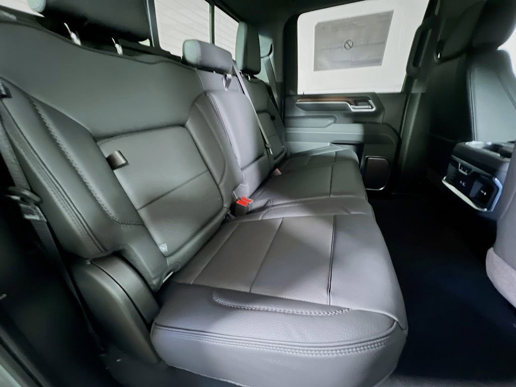 New 2026 GMC Sierra 3500 Denali w/ Denali Reserve Package image 19