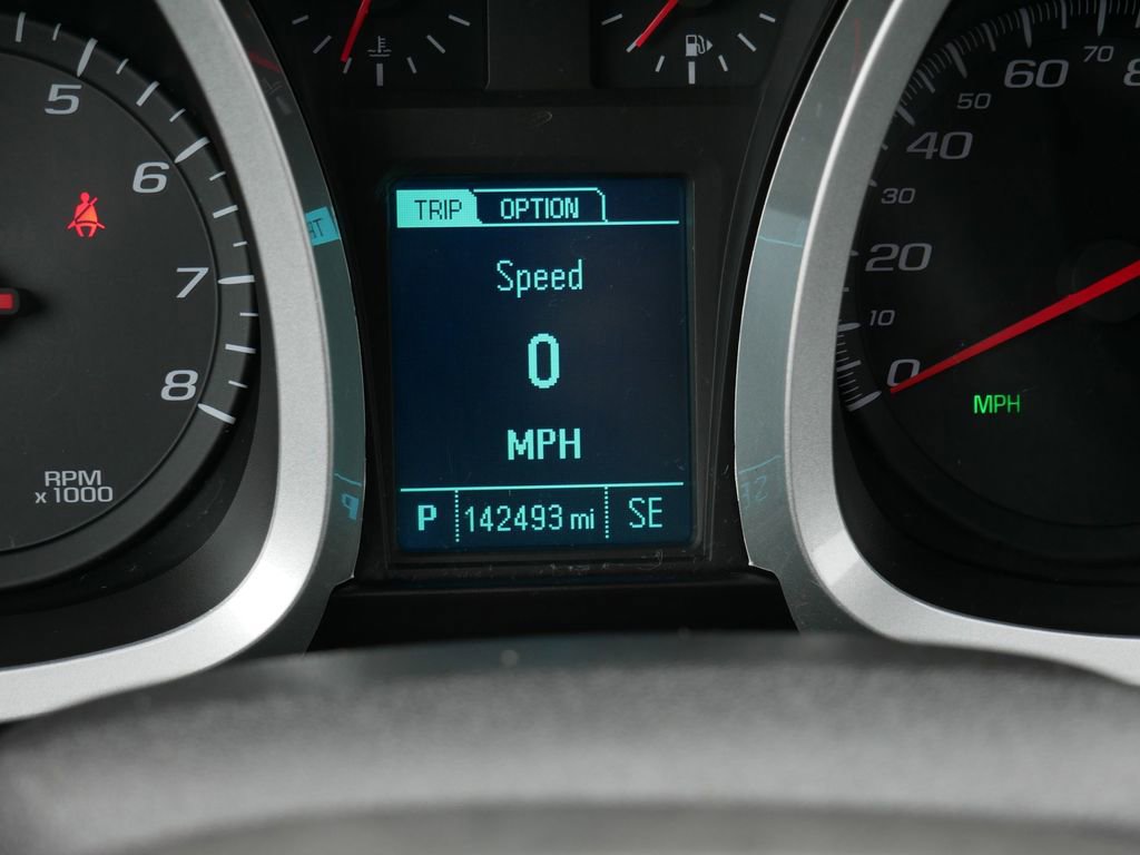 Used 2016 Chevrolet Equinox LTZ w/ Enhanced Convenience Package image 27