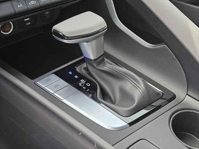 New 2026 Hyundai Elantra SE FWD image 22