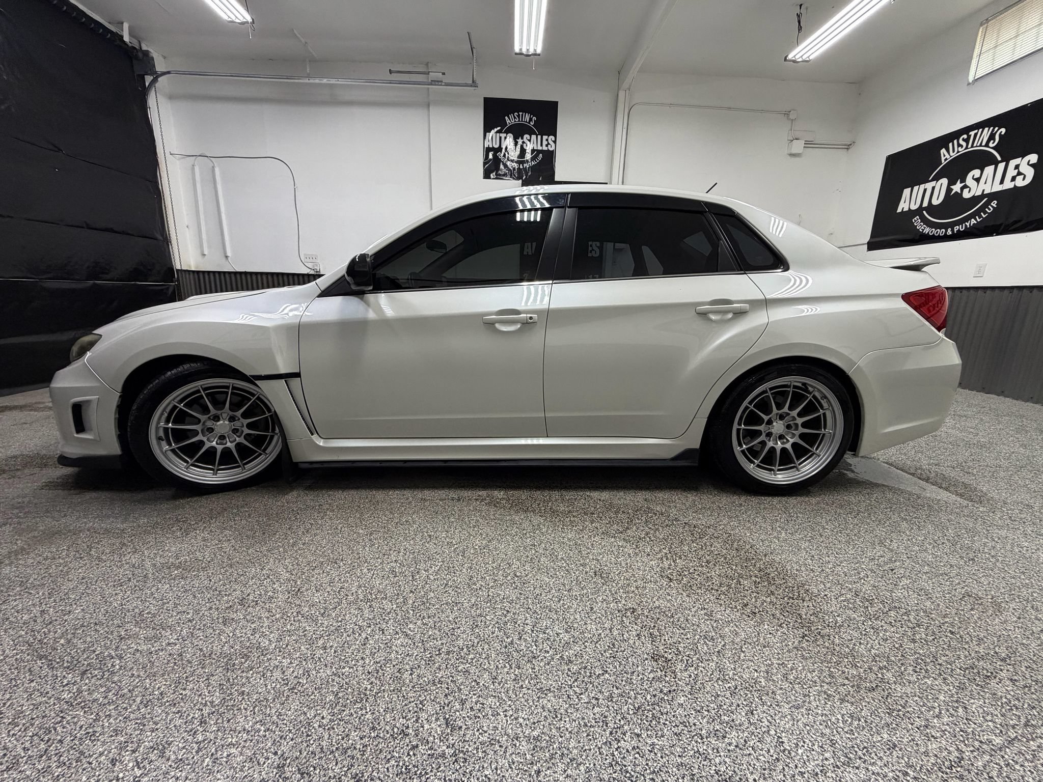 Used 2014 Subaru Impreza WRX Limited AWD/4WD image 7