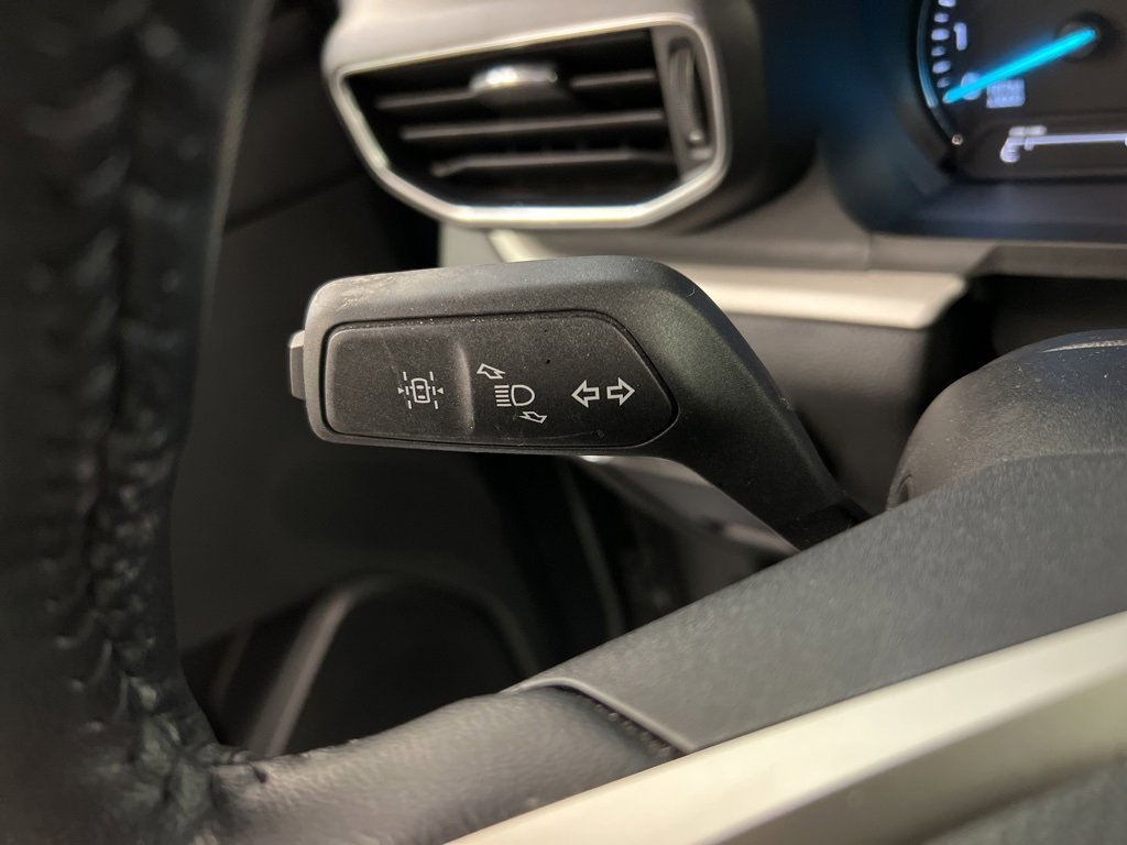 Certified 2023 Ford Explorer XLT w/ Equipment Group 202A image 19