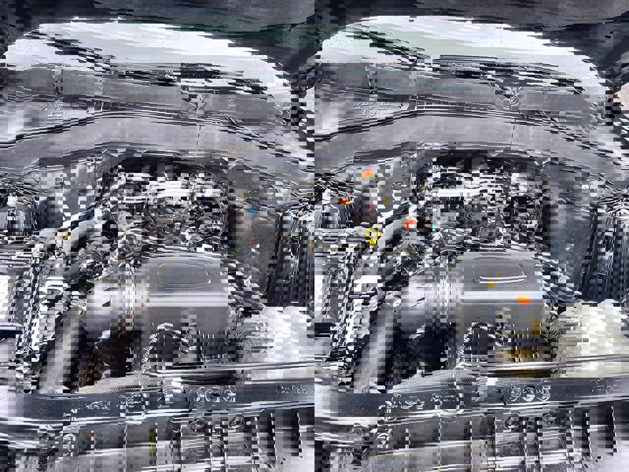 Used 2021 Ford Explorer XLT w/ Equipment Group 202A image 15