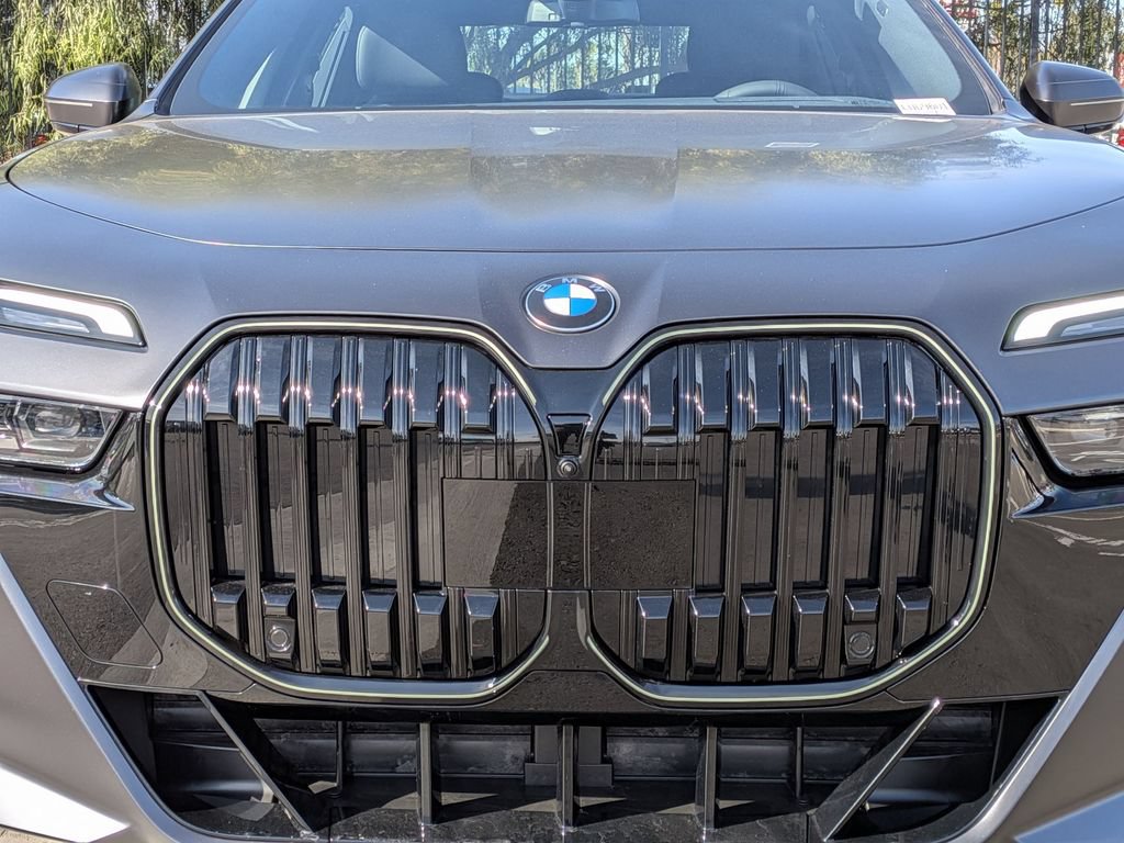 New 2026 BMW 740i RWD image 5