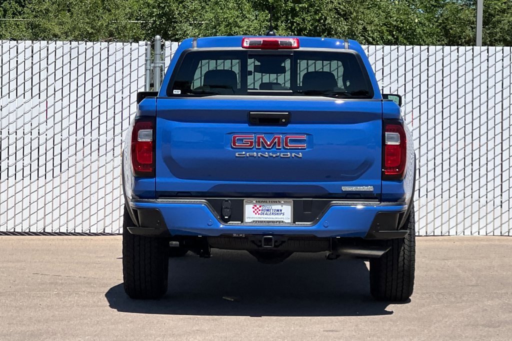 New 2025 GMC Canyon Elevation w/ Convenience Package image 5
