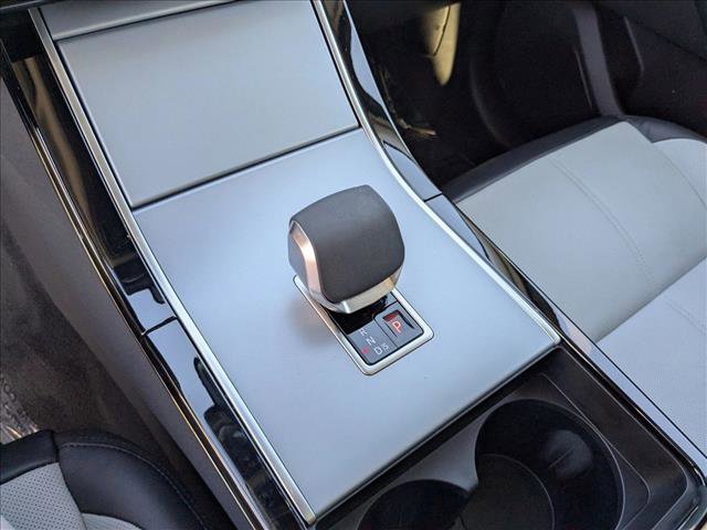 Used 2025 Land Rover Range Rover Velar S image 13