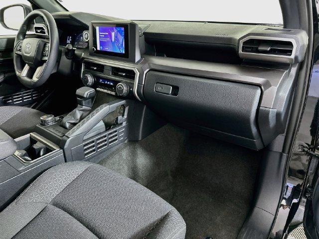 Used 2026 Toyota 4Runner SR5 AWD/4WD image 28