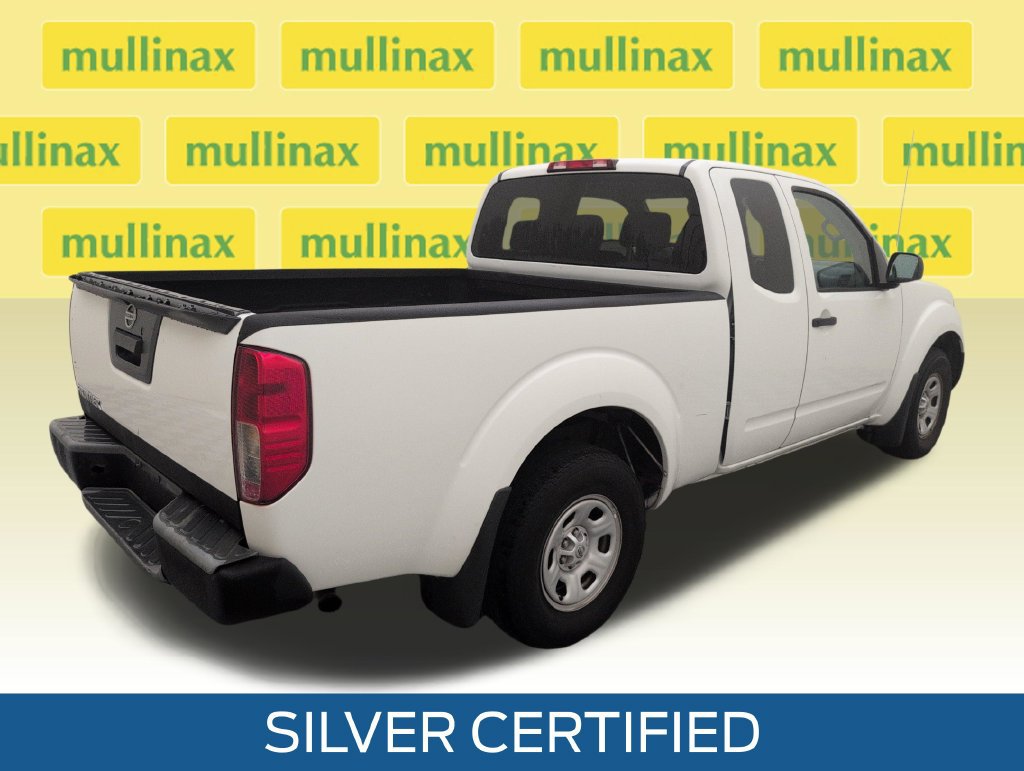 Used 2019 Nissan Frontier S RWD image 3