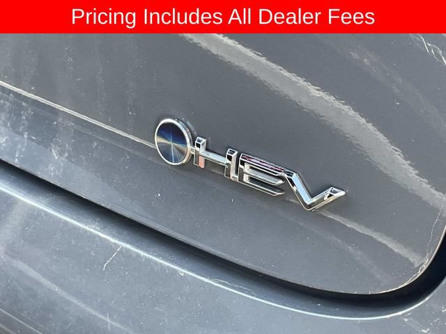 Used 2023 Toyota Prius LE FWD image 7