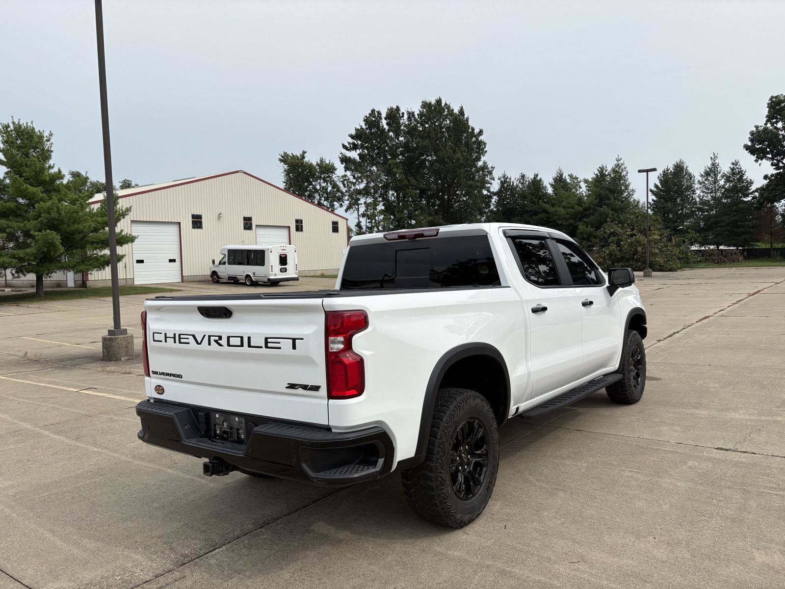 Used 2023 Chevrolet Silverado 1500 ZR2 w/ Technology Package AWD/4WD image 22