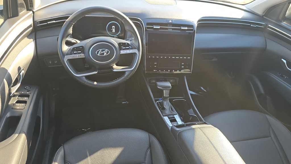 Certified 2024 Hyundai Tucson SEL w/ Convenience Package FWD image 11