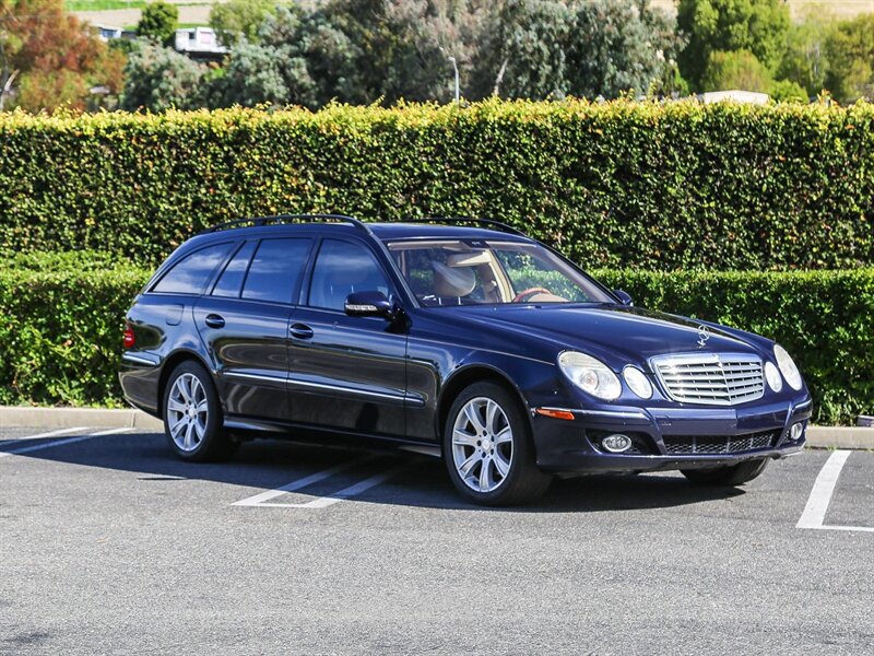 Used 2009 Mercedes-Benz E 350 4MATIC Wagon image 7
