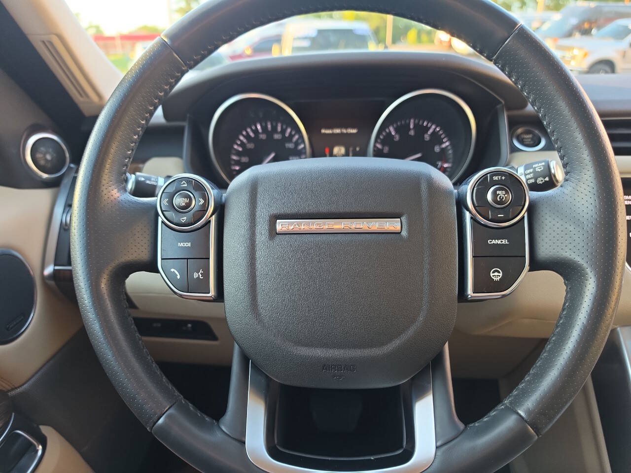 Used 2014 Land Rover Range Rover Sport HSE AWD/4WD image 16