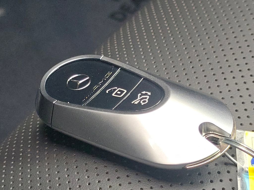 New 2026 Mercedes-Benz SL 63 AMG 4MATIC image 39