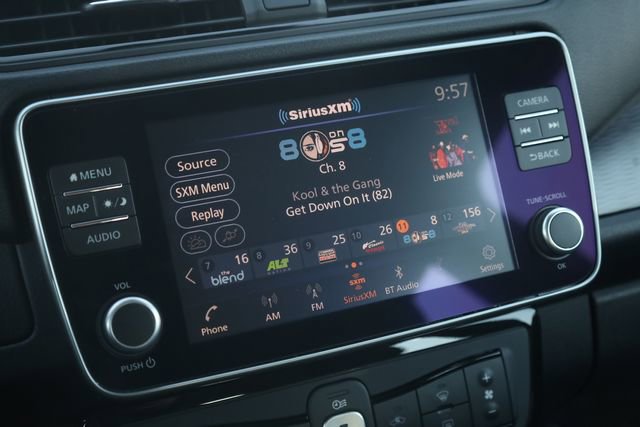 Used 2025 Nissan Leaf SV Plus image 16