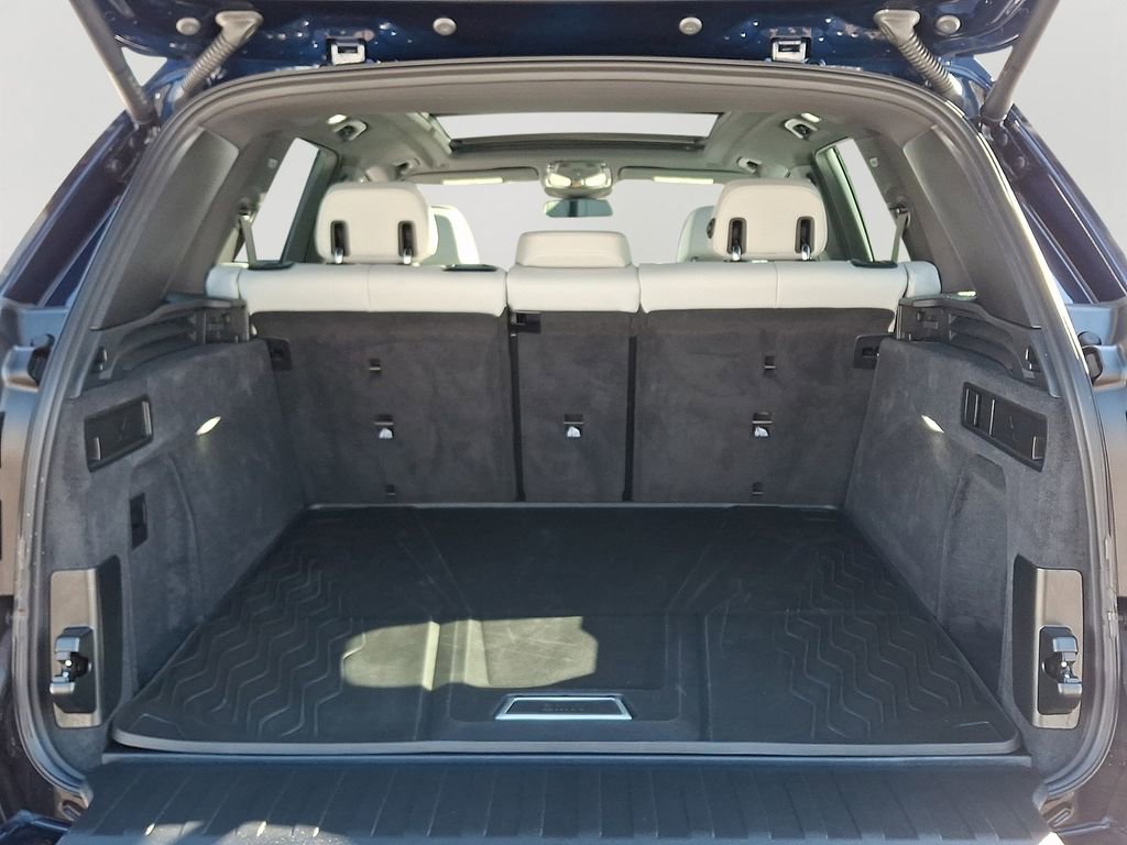 Used 2026 BMW X5 xDrive40i w/ M Sport Package image 29