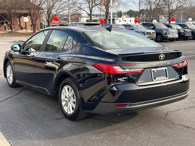 Used 2026 Toyota Camry LE w/ Convenience Package image 5