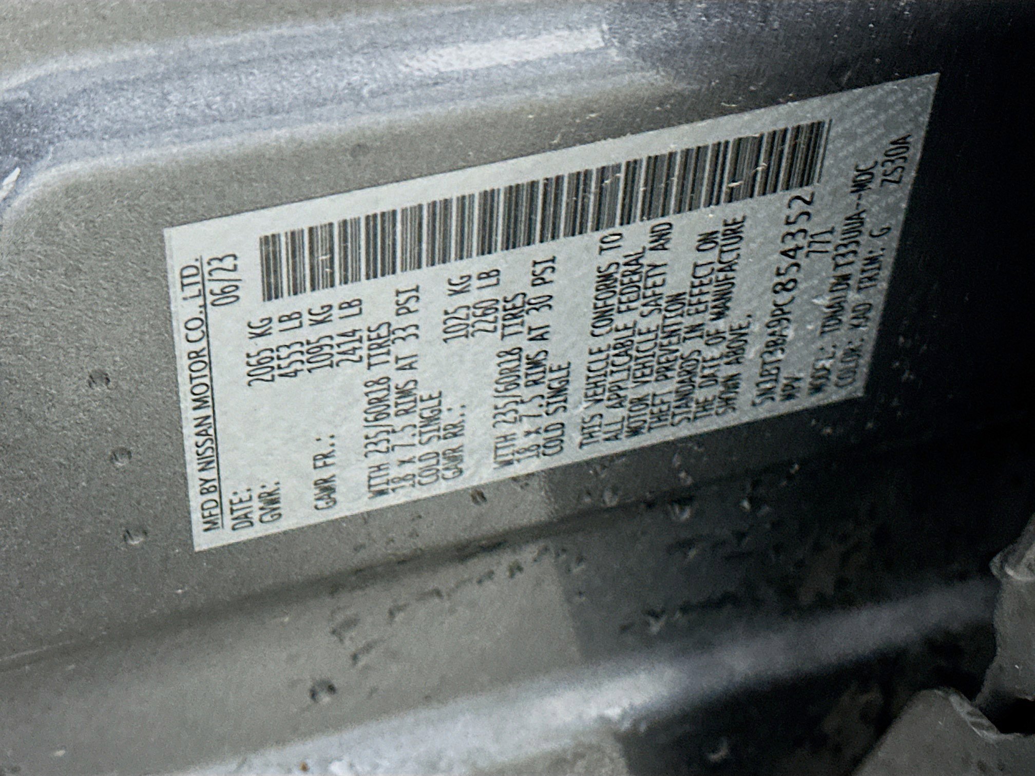 Used 2023 Nissan Rogue SV image 12