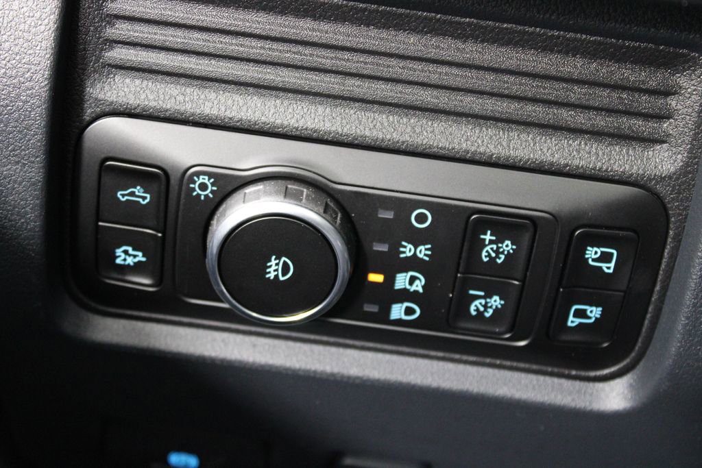 New 2026 Ford F250 Lariat w/ Chrome Package image 56