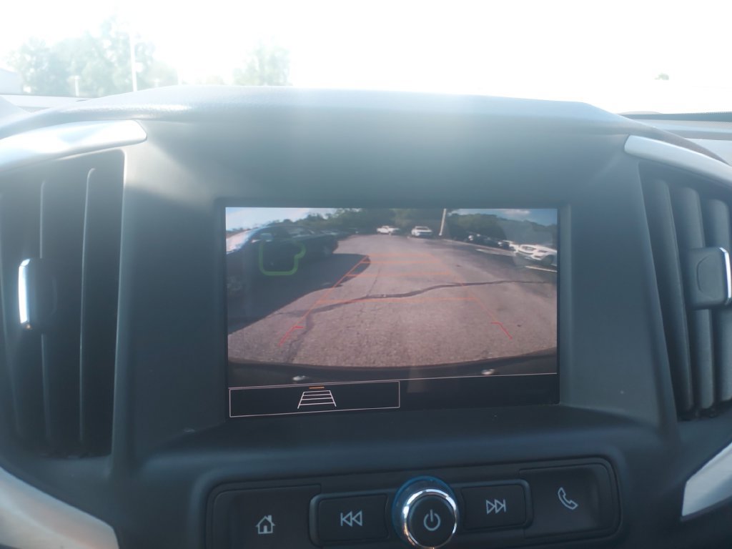 Used 2023 GMC Terrain SLE w/ Elevation Edition AWD/4WD image 15