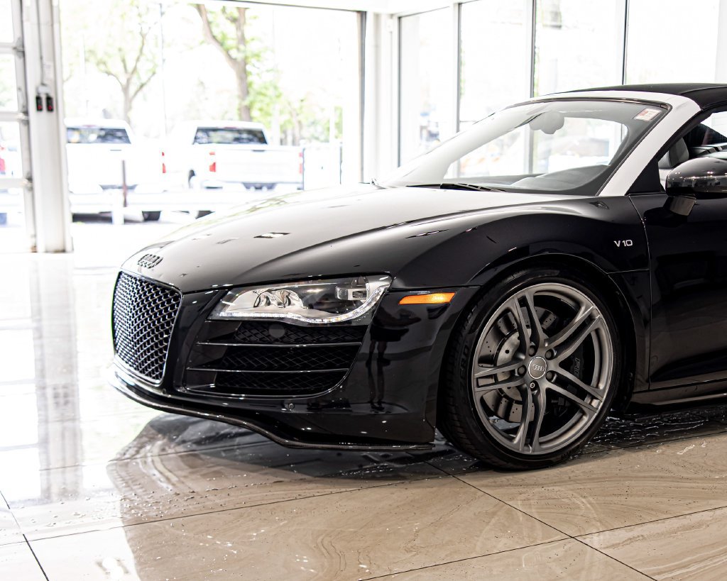 Used 2012 Audi R8 V10 AWD/4WD image 4