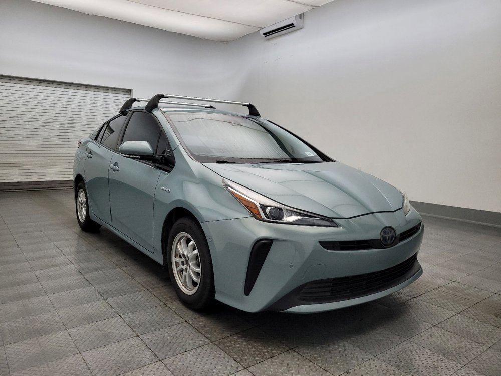 Used 2020 Toyota Prius LE image 13