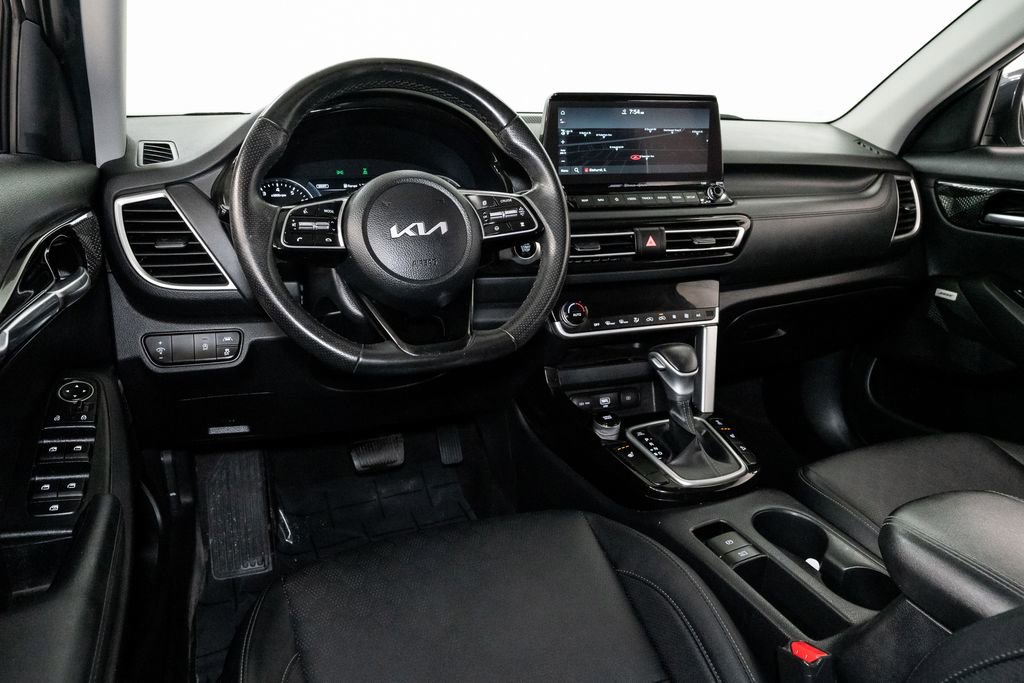 Used 2022 Kia Seltos SX image 7
