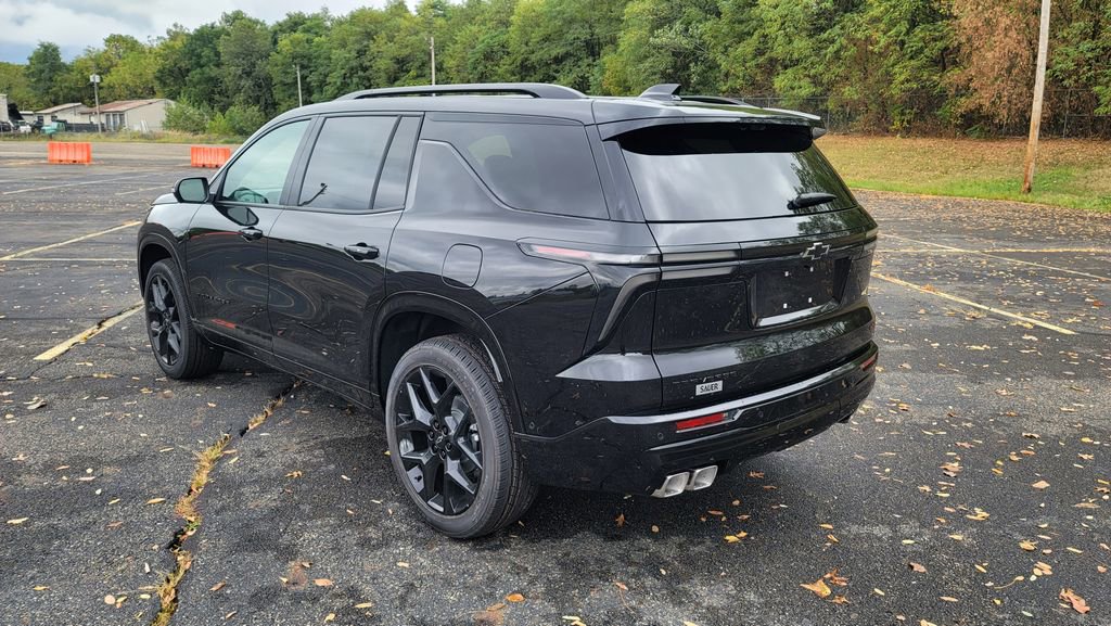 New 2026 Chevrolet Traverse RS image 9