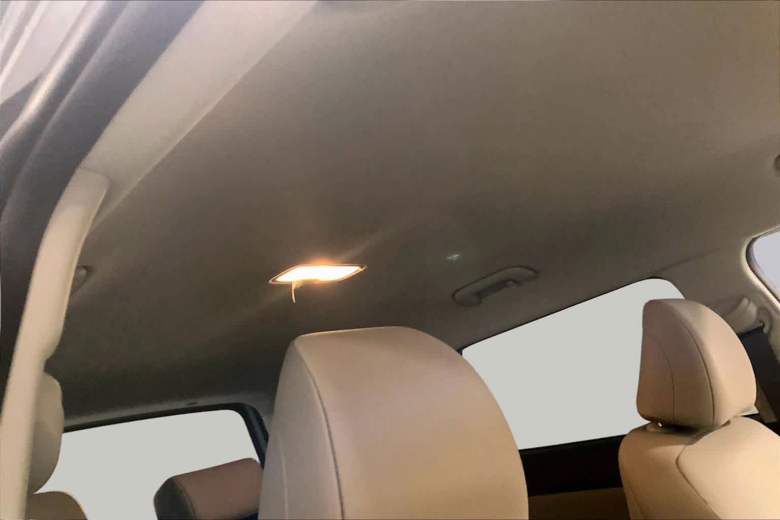 Used 2025 Kia Soul LX w/ LX Technology Package FWD image 13