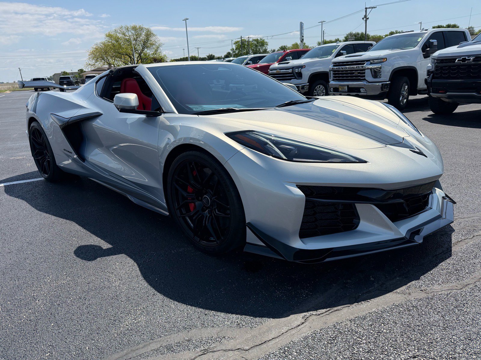 Used 2024 Chevrolet Corvette Z06 w/ Z07 Performance Package RWD image 14