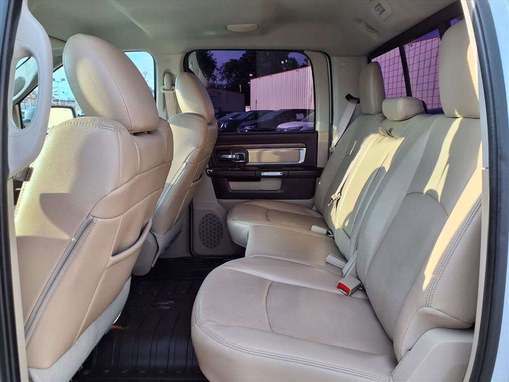 Used 2014 RAM 1500 Laramie w/ Convenience Group image 12