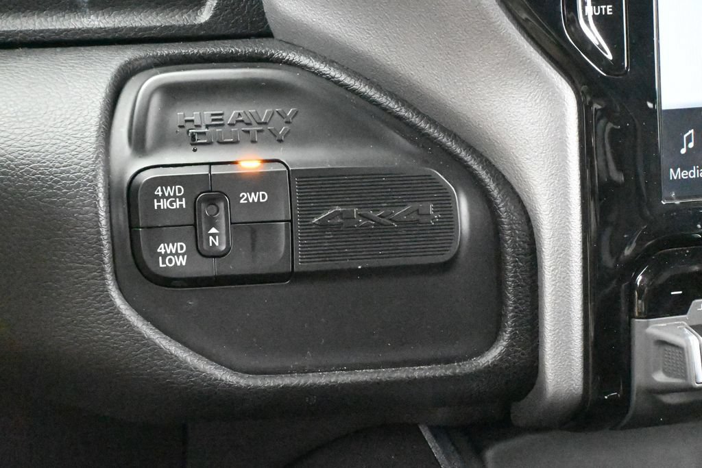 Used 2024 RAM 2500 Laramie w/ Night Edition AWD/4WD image 21