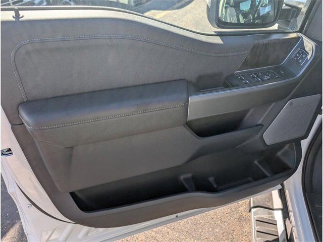 New 2026 Ford F350 Lariat w/ Chrome Package image 16